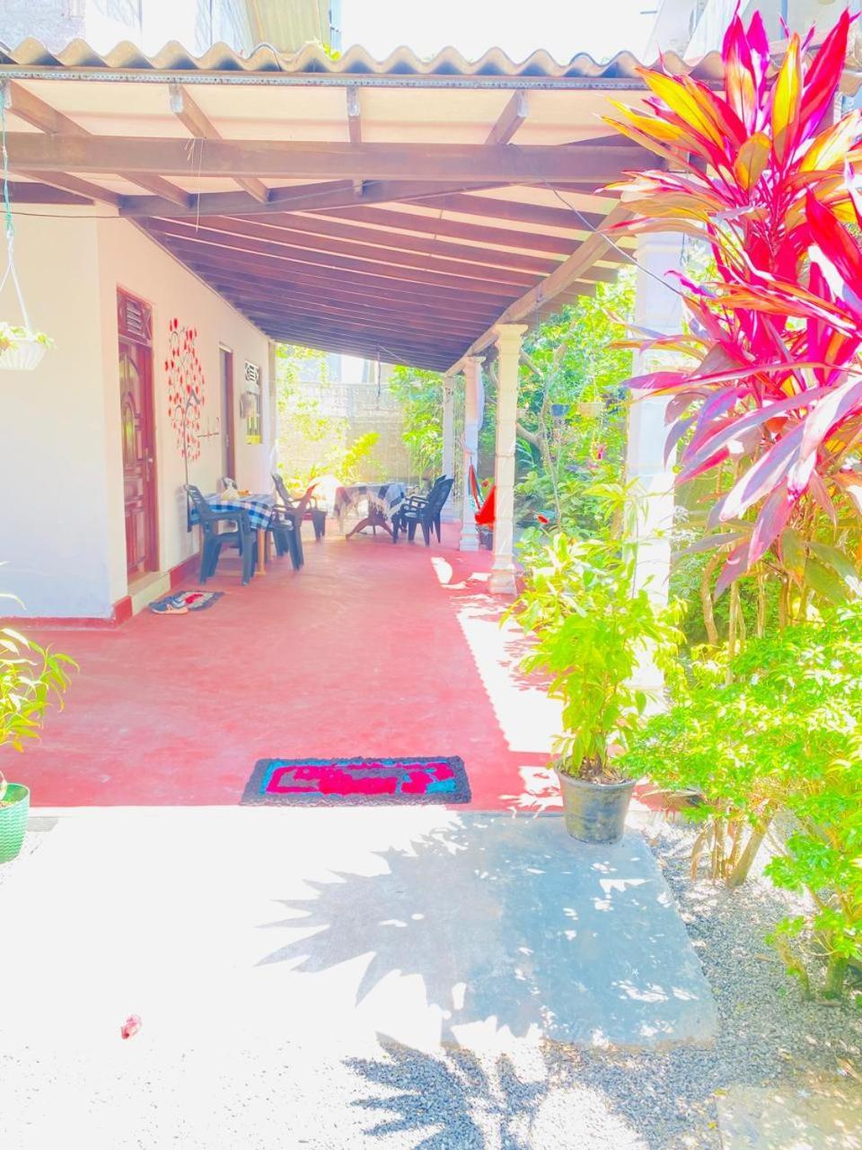 Pradeep Guest House ミリッサ エクステリア 写真