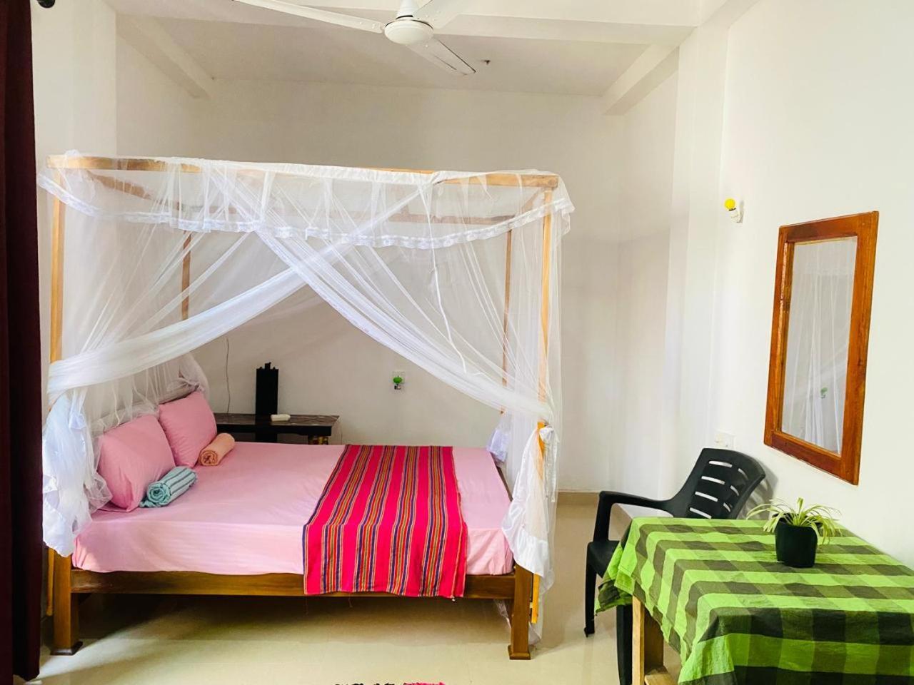 Pradeep Guest House ミリッサ エクステリア 写真