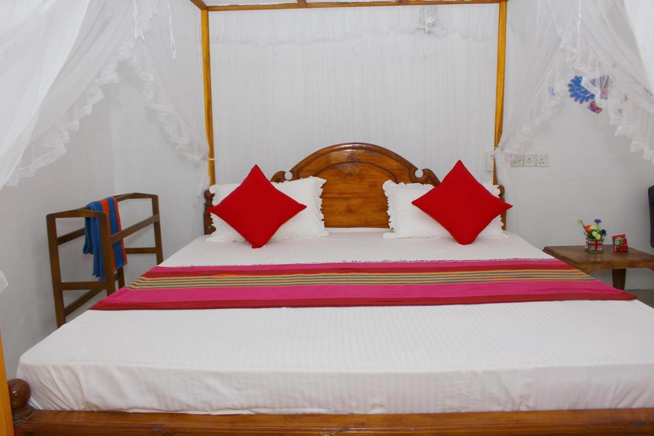 Pradeep Guest House ミリッサ エクステリア 写真