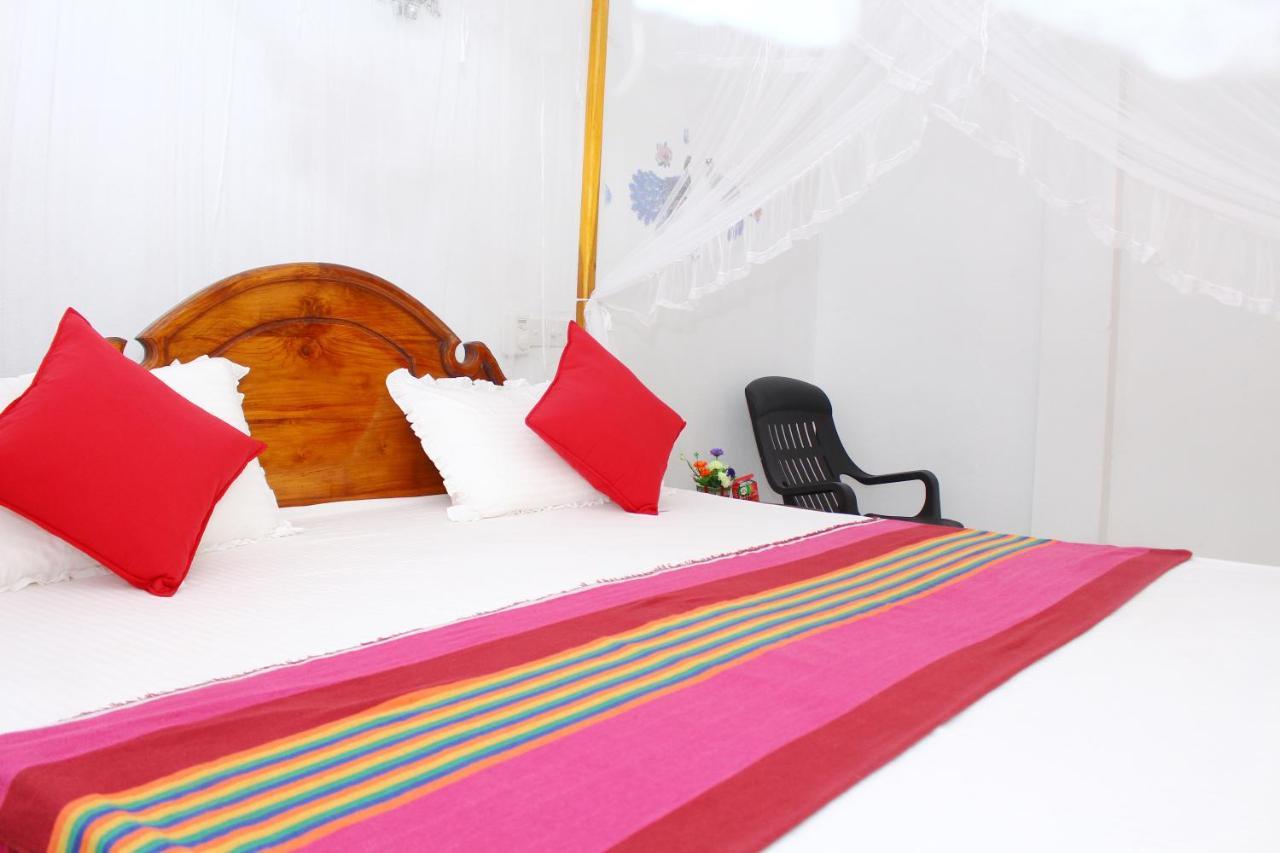 Pradeep Guest House ミリッサ エクステリア 写真