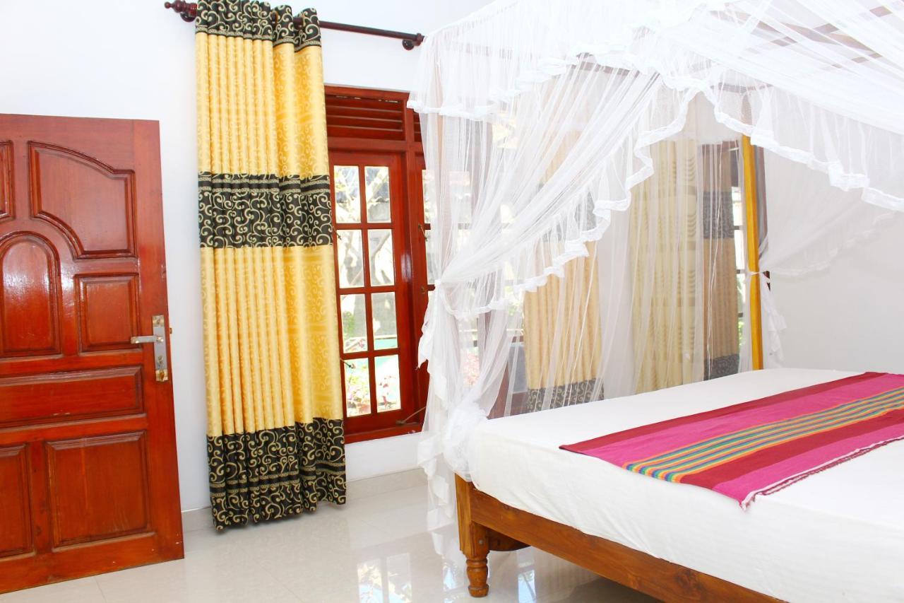 Pradeep Guest House ミリッサ エクステリア 写真