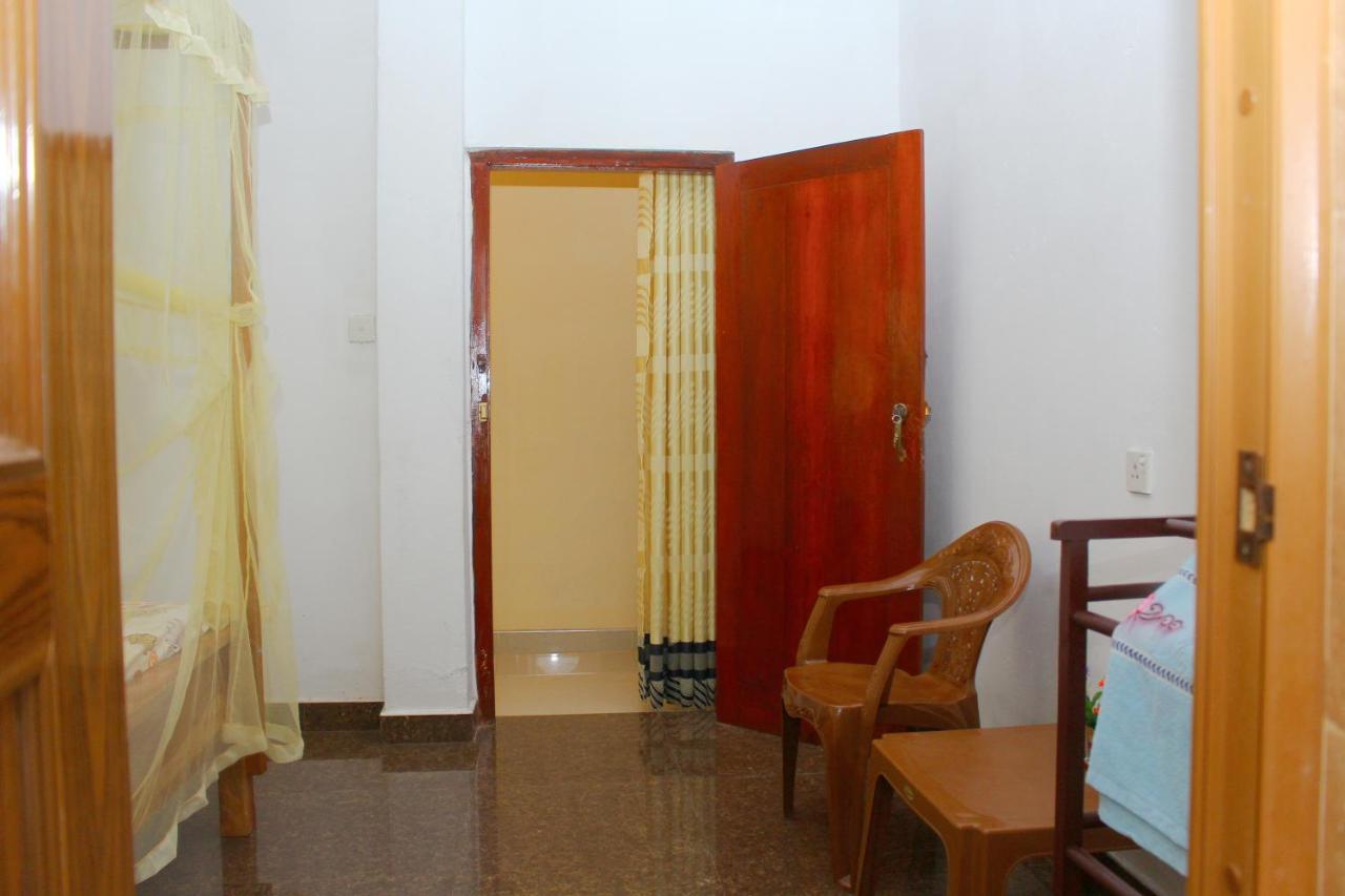 Pradeep Guest House ミリッサ エクステリア 写真