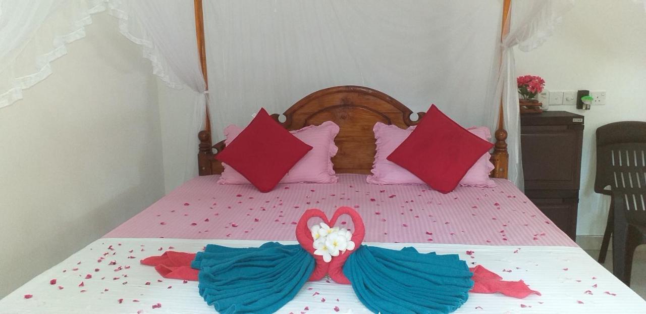 Pradeep Guest House ミリッサ エクステリア 写真
