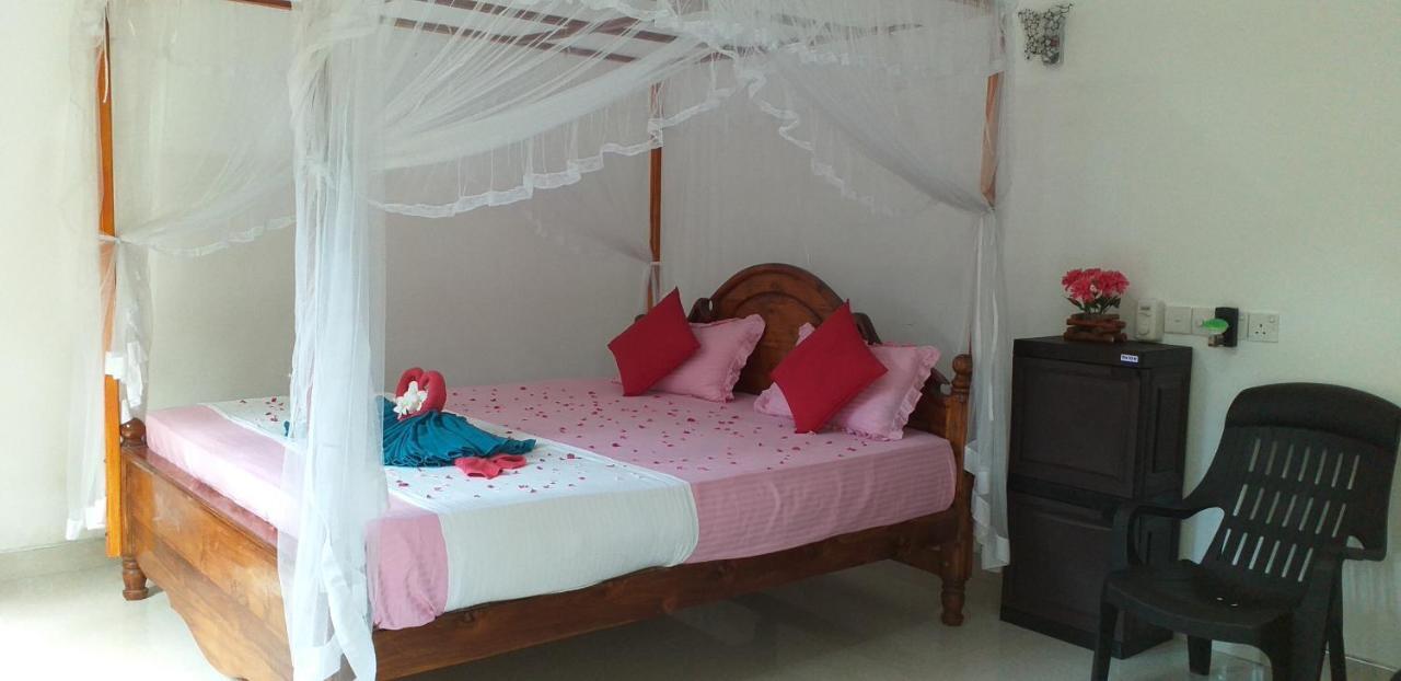 Pradeep Guest House ミリッサ エクステリア 写真